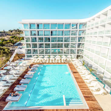 Eleana Hotel