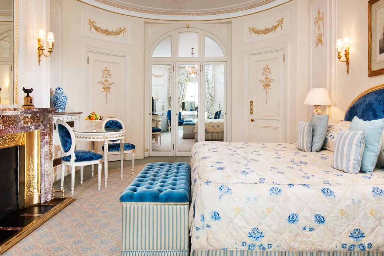 Deluxe suite