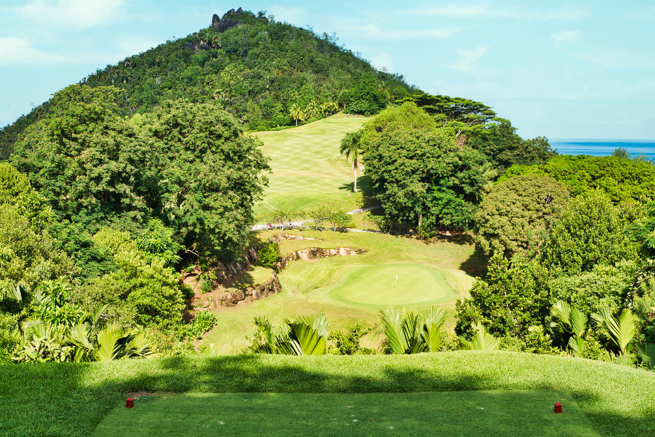 Spill golf på Seychellene i ferien