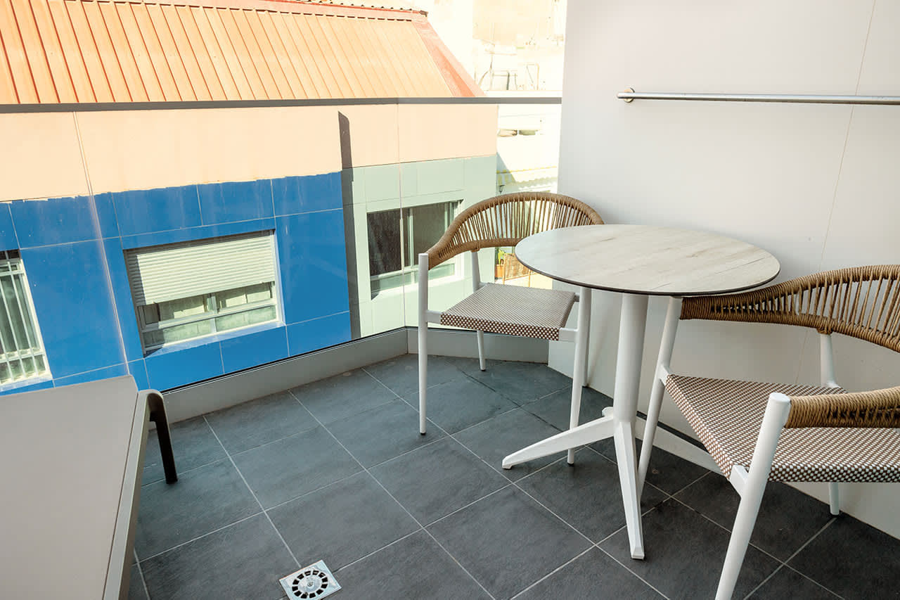 1-romsleilighet med hems og balkong