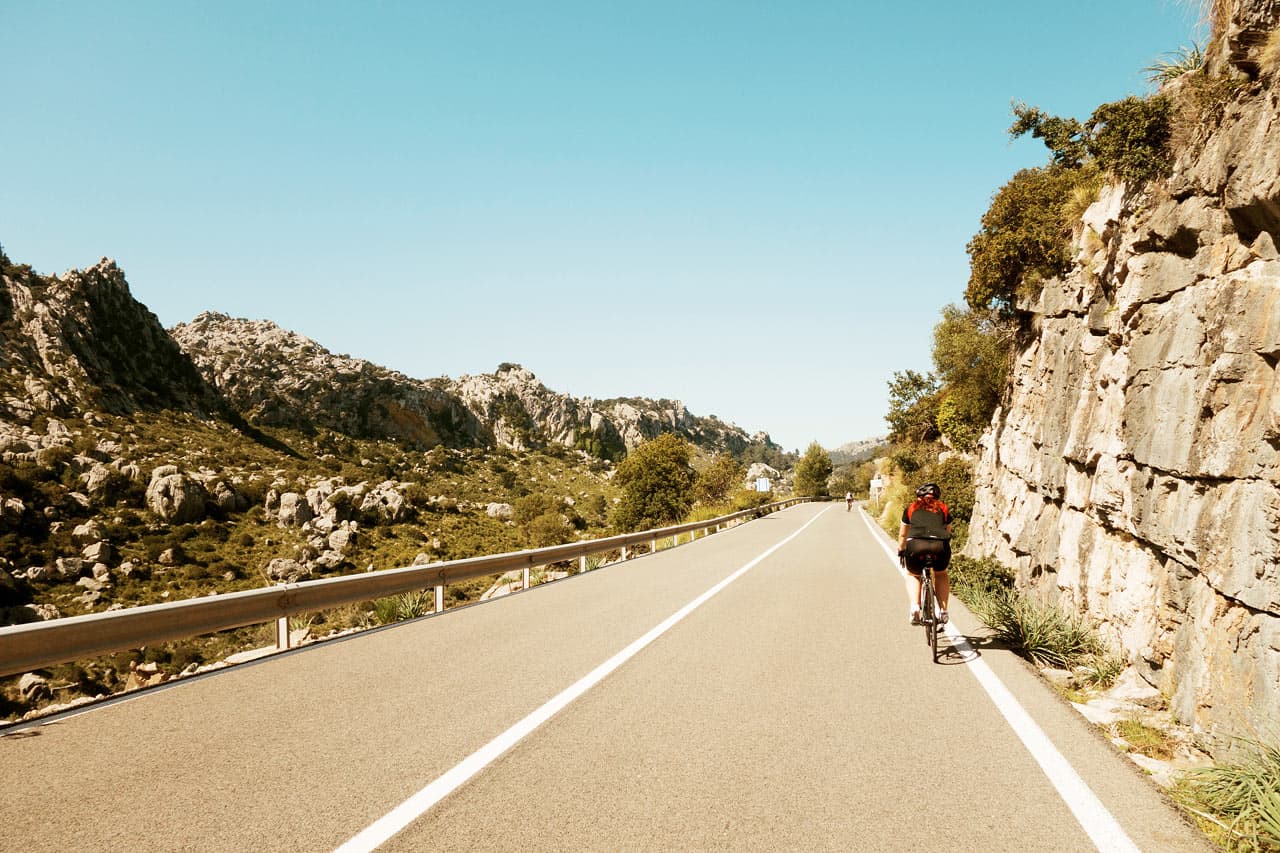 DU kan leie sykkel på Mallorca eller ta med din egen