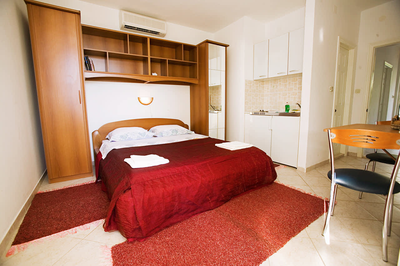 Bilder fra Apartments Rosso (Baska Voda) Ving