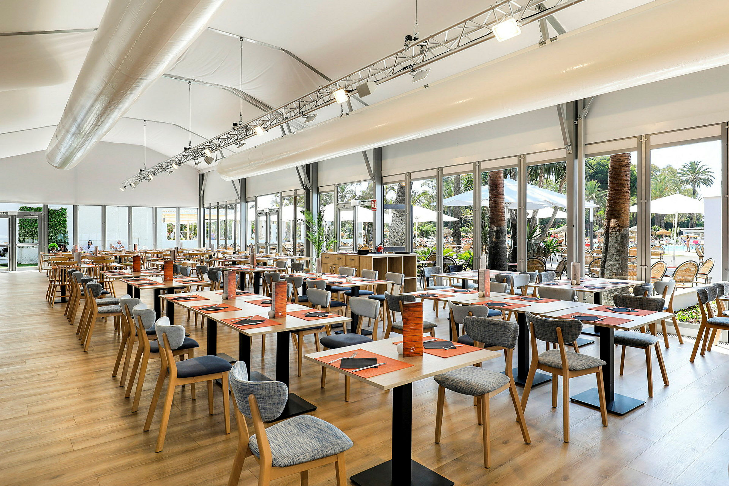En av hotellets bufférestauranter