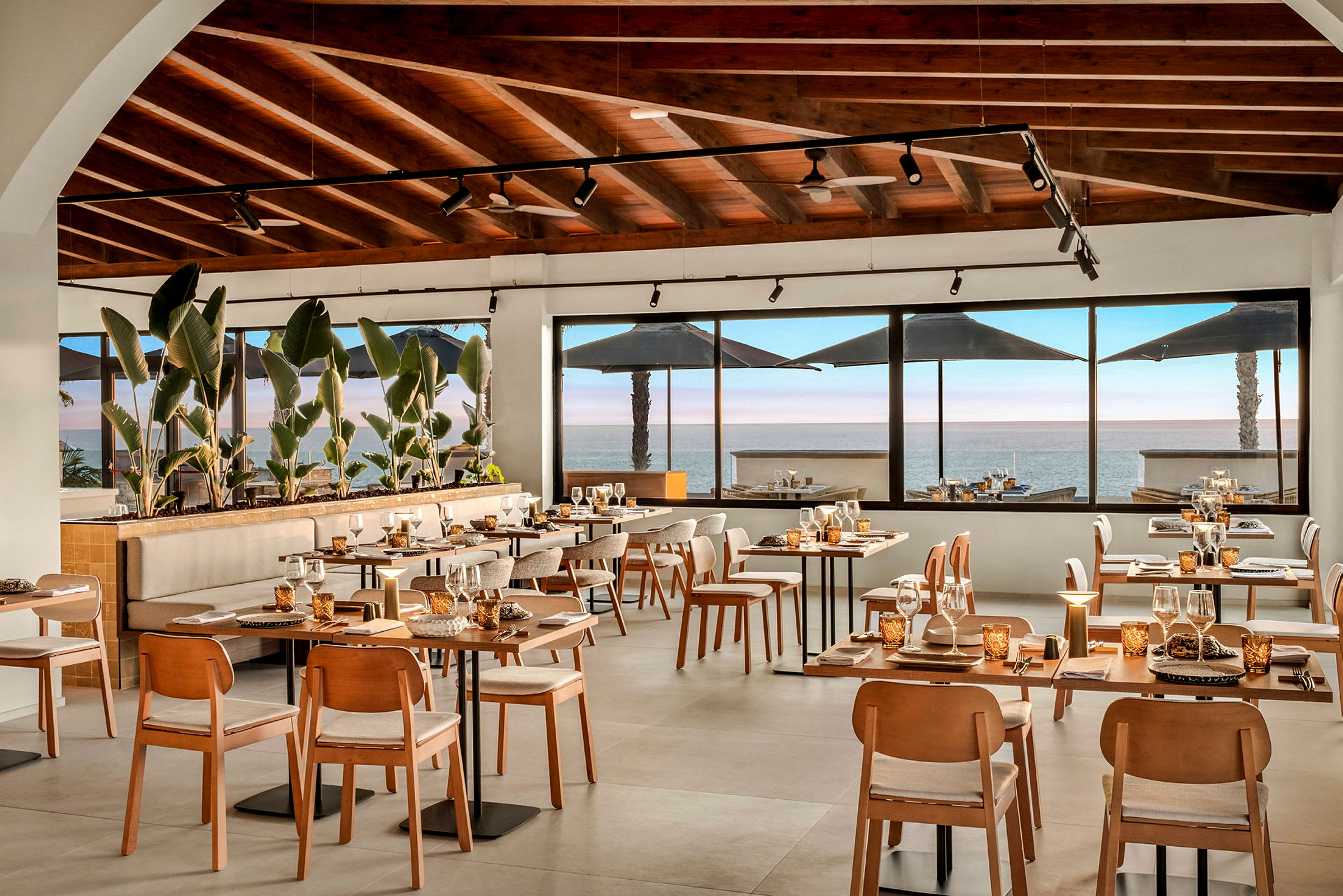 À la carte-restaurant Canarian