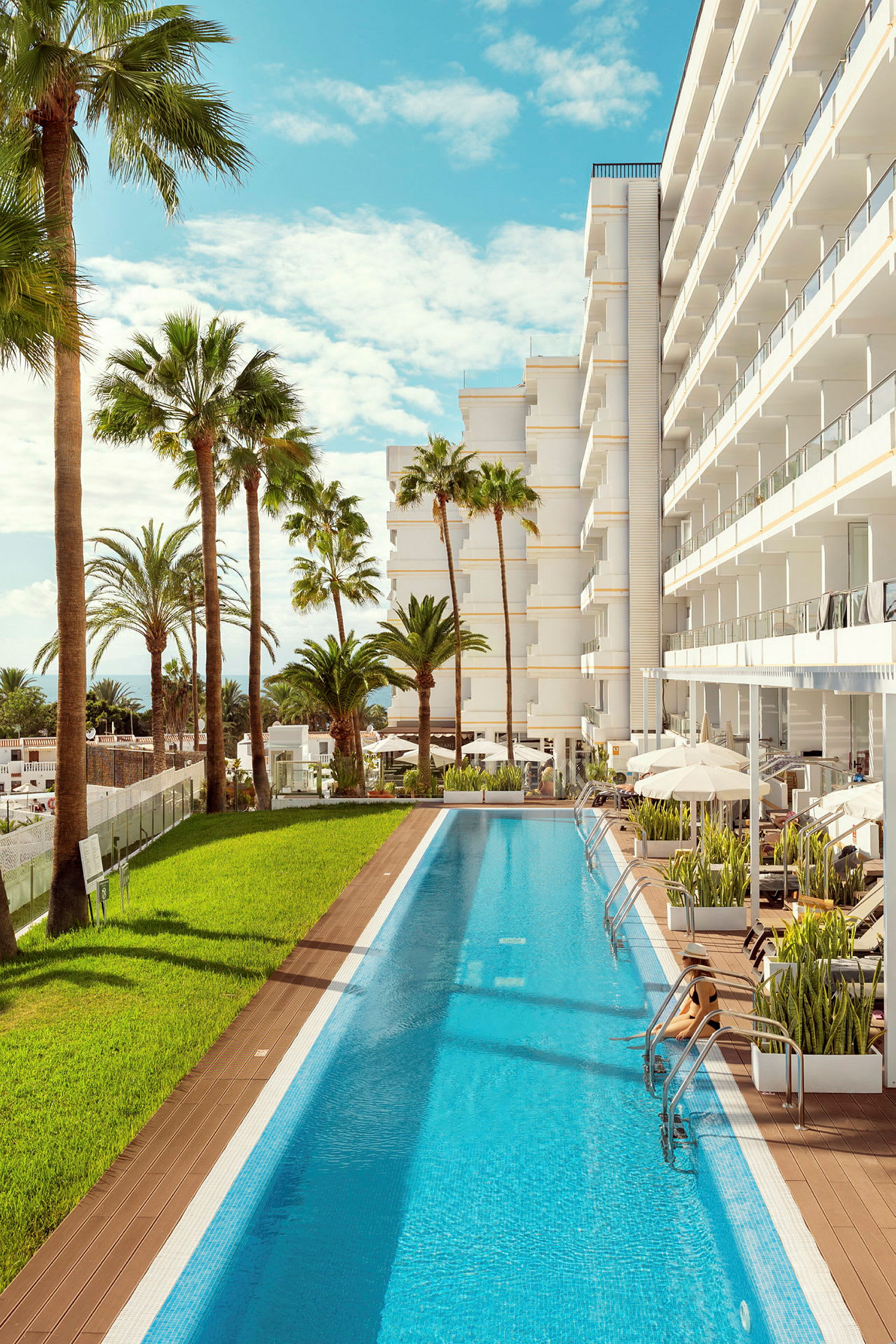 Prime Pool Suite, ett rom med direkte utgang til delt, privat basseng