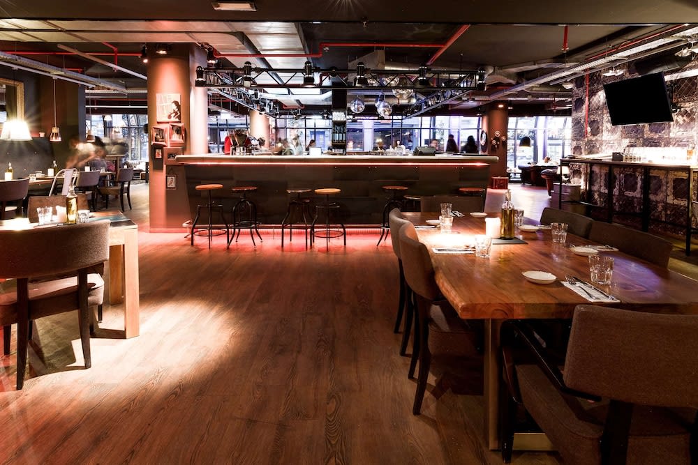 Bar (på overnattingsstedet)