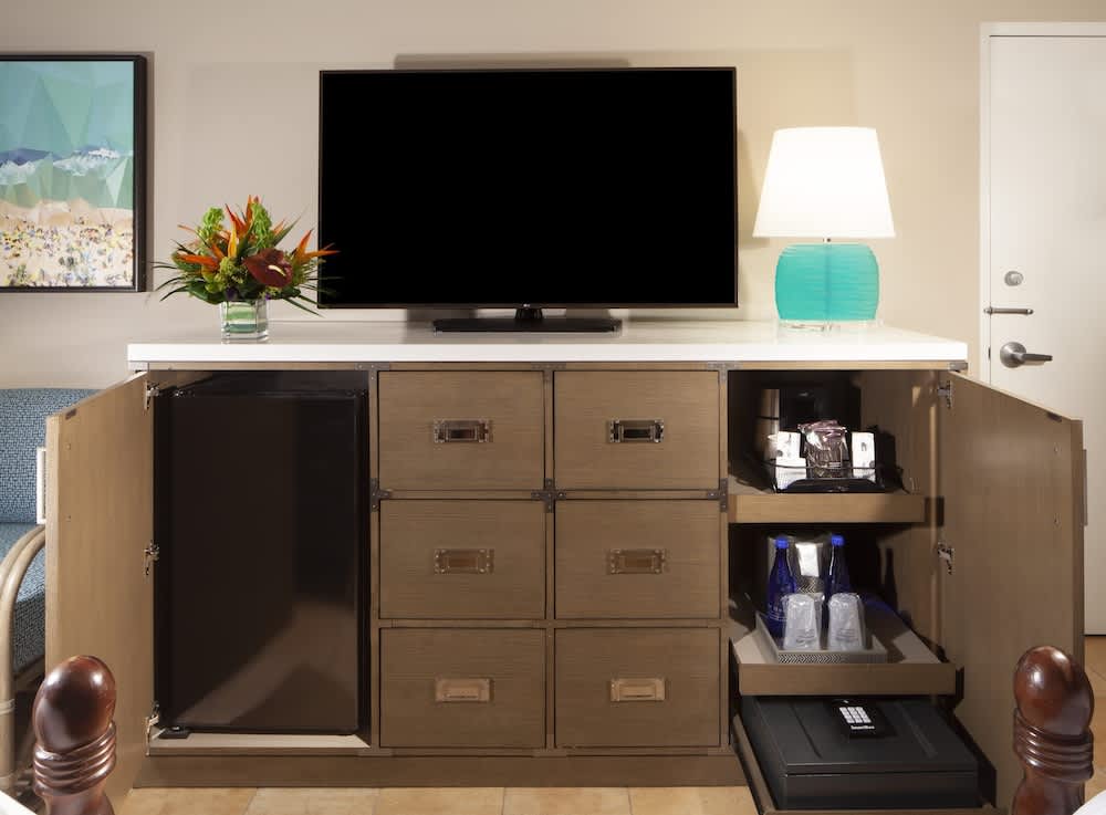 TV