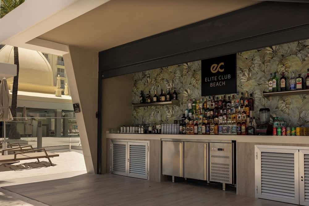 Bar (på overnattingsstedet)