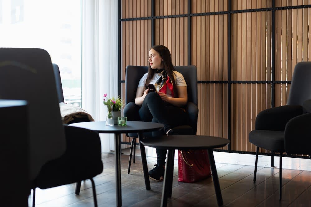 Lobby-lounge
