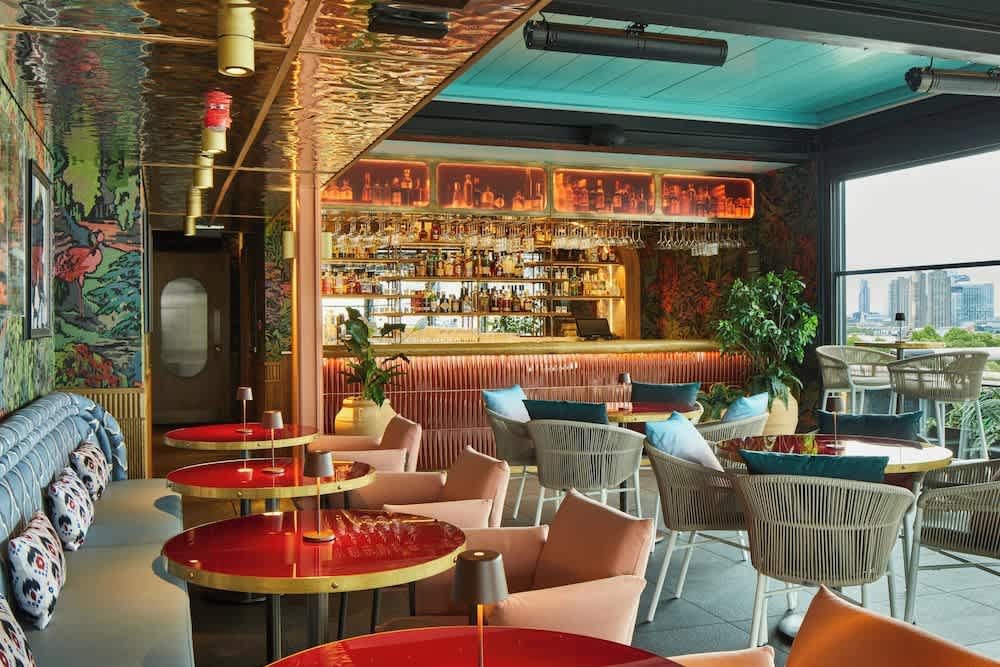 Bar (på overnattingsstedet)
