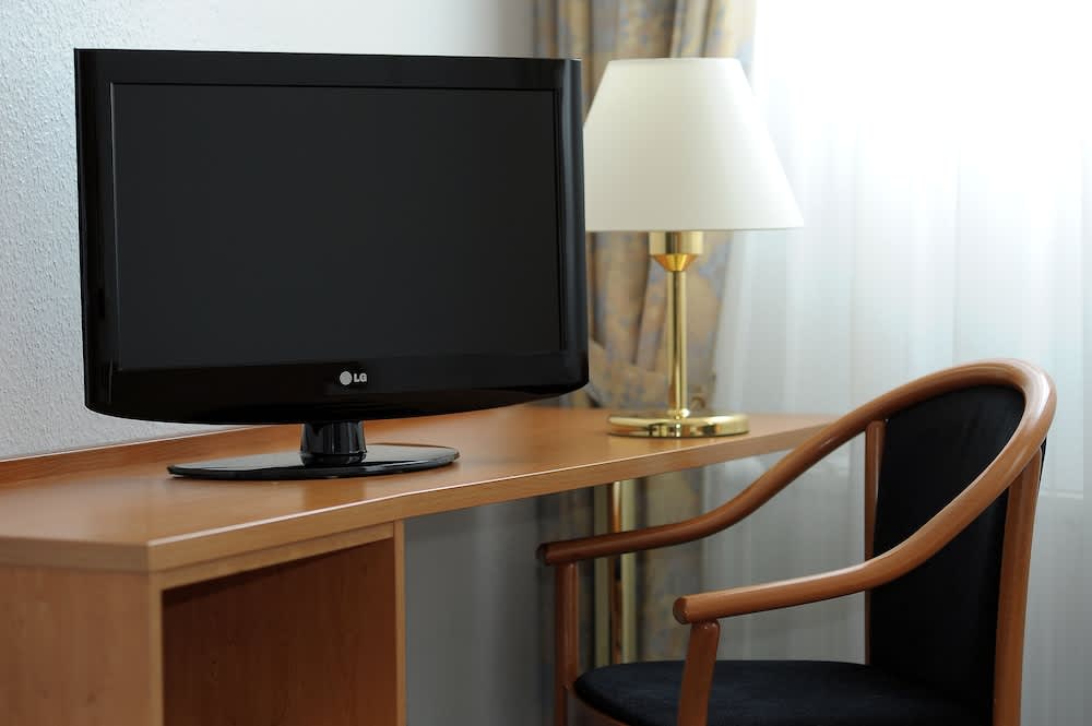 TV