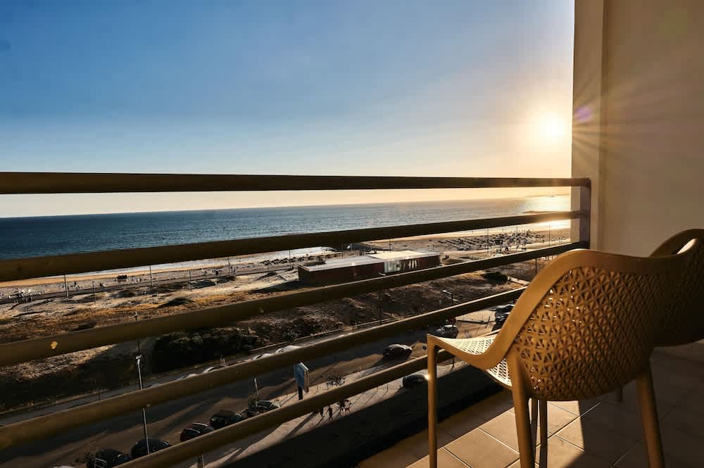 Utsikt mot strand/hav