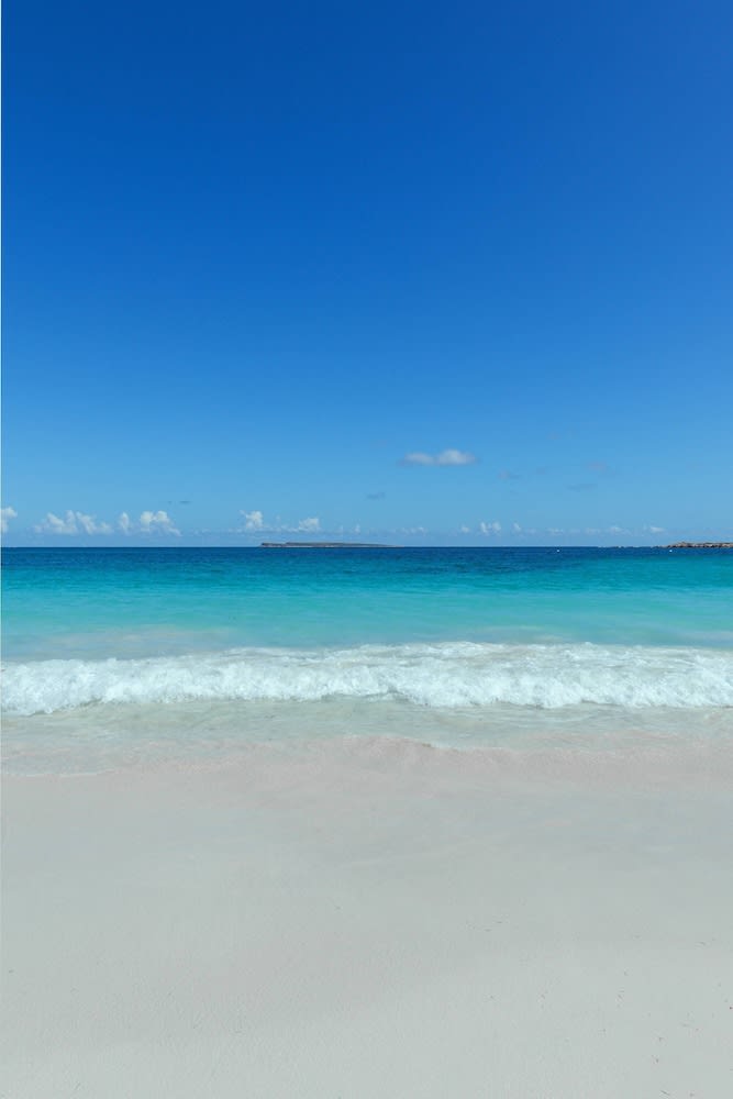 Utsikt mot strand/hav
