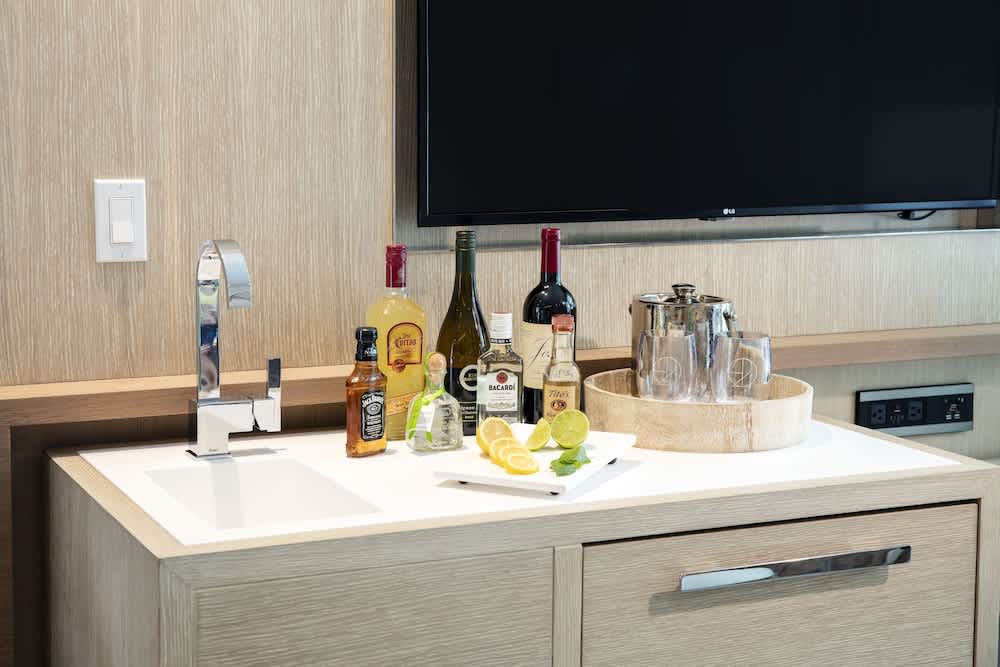 Minibar