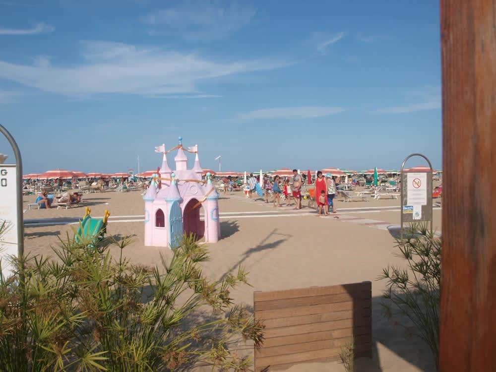 Strand