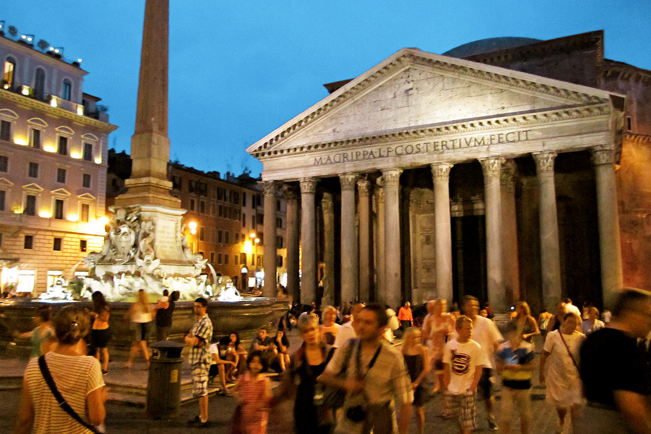 Pantheon, Roma