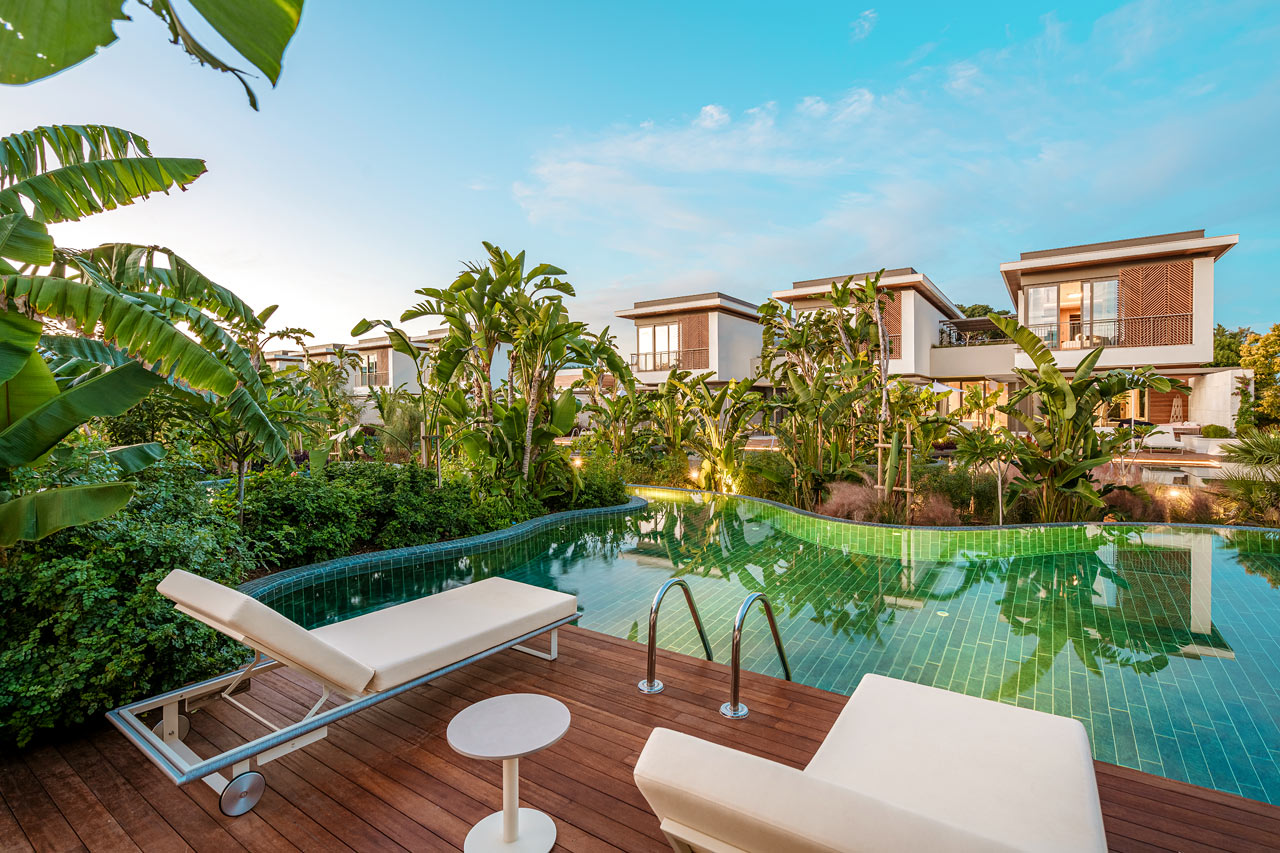 2-romsleilighet i villa med privat basseng