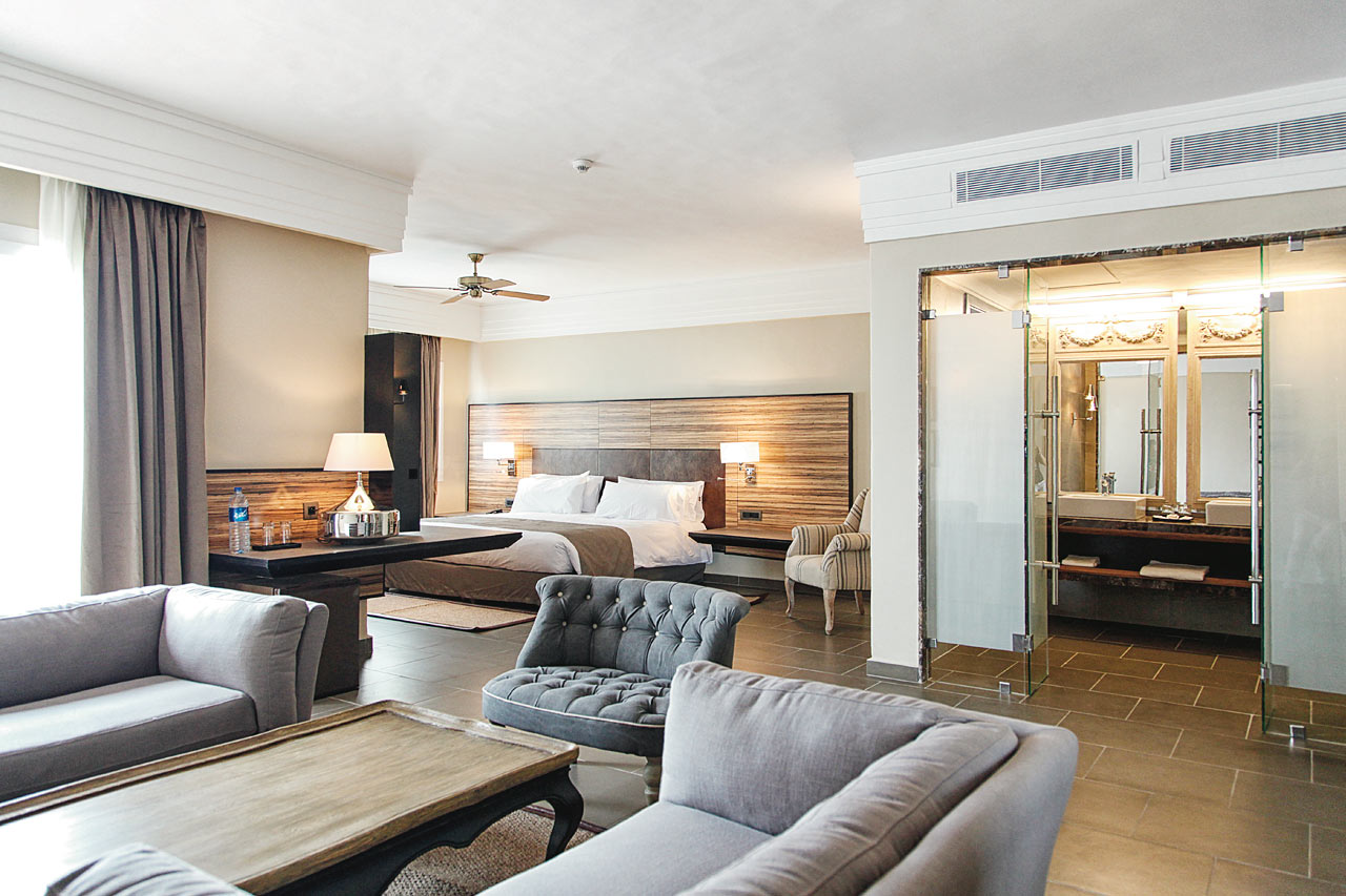 Juniorsuite og juniorsuite med havutsikt
