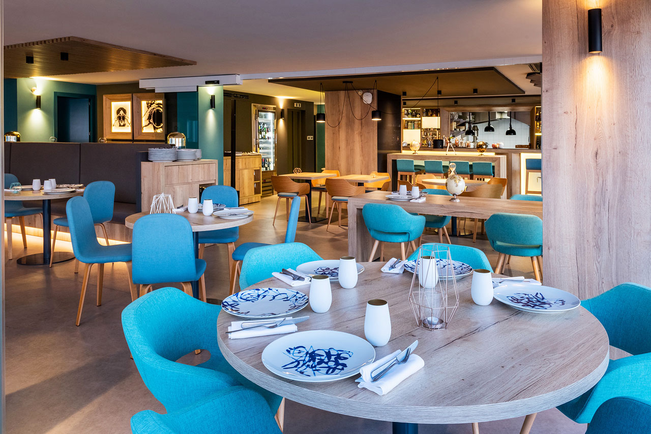 A la carte-restauranten er åpen til frokost og middag