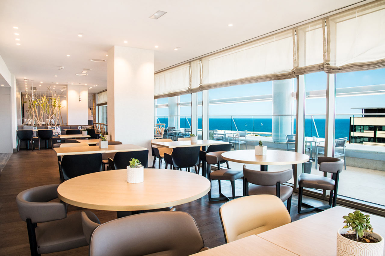 Executive Lounge
