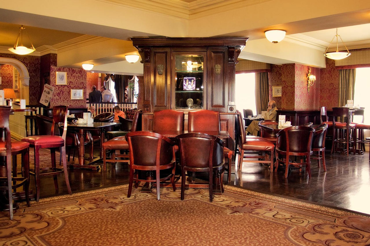 Bar