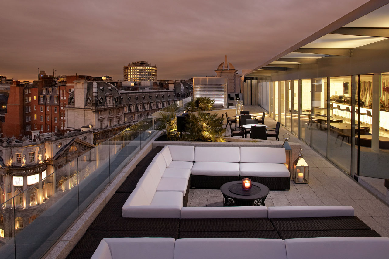 Radio Rooftop Bar