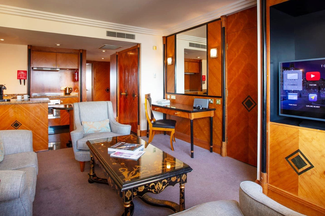 Suite