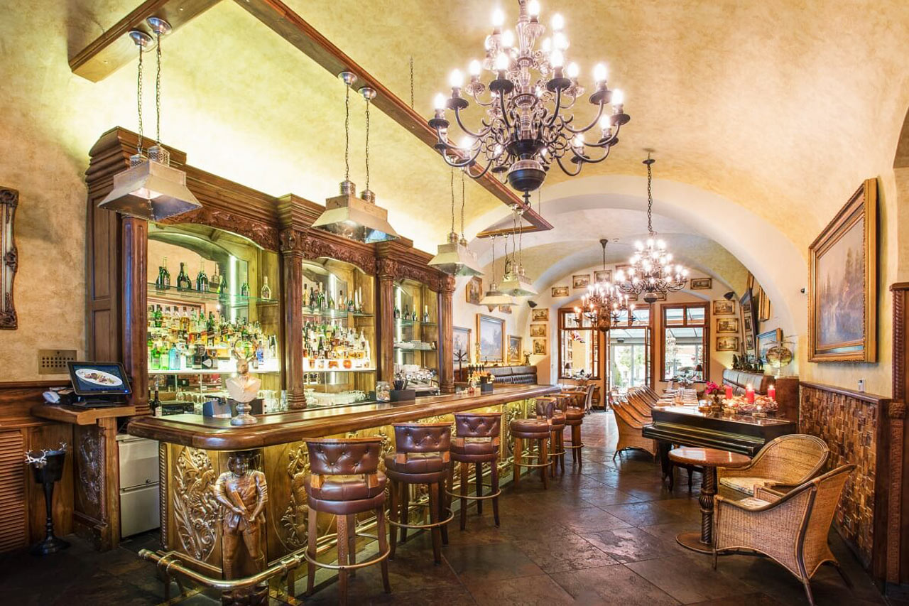 Deer Restaurant