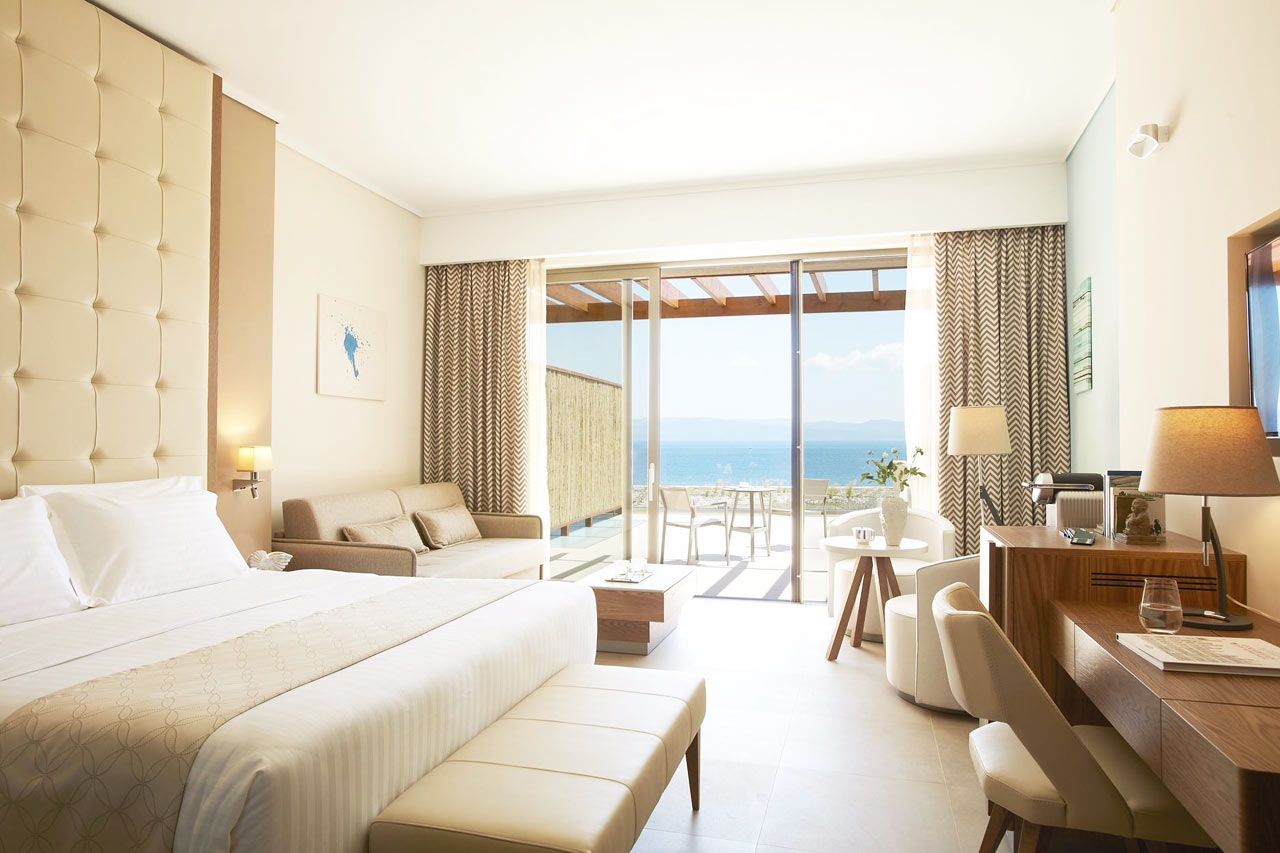 Dobbeltrom Club room med havutsikt