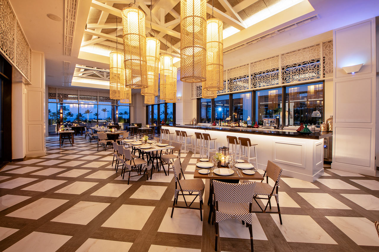 À la carte-restaurant med middelhavsretter