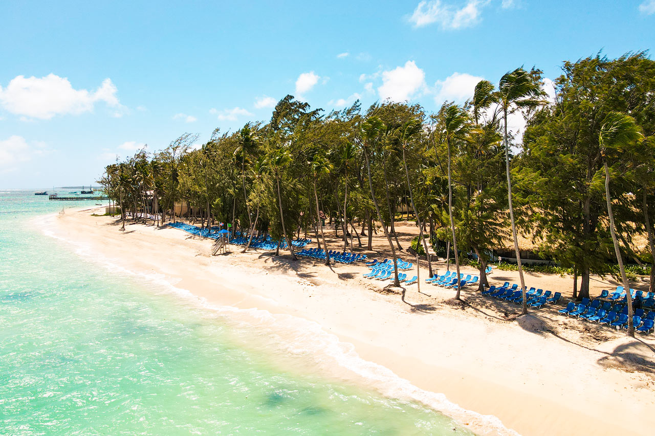 Hotellet ligger ved den fine stranden Playa del Cortecito