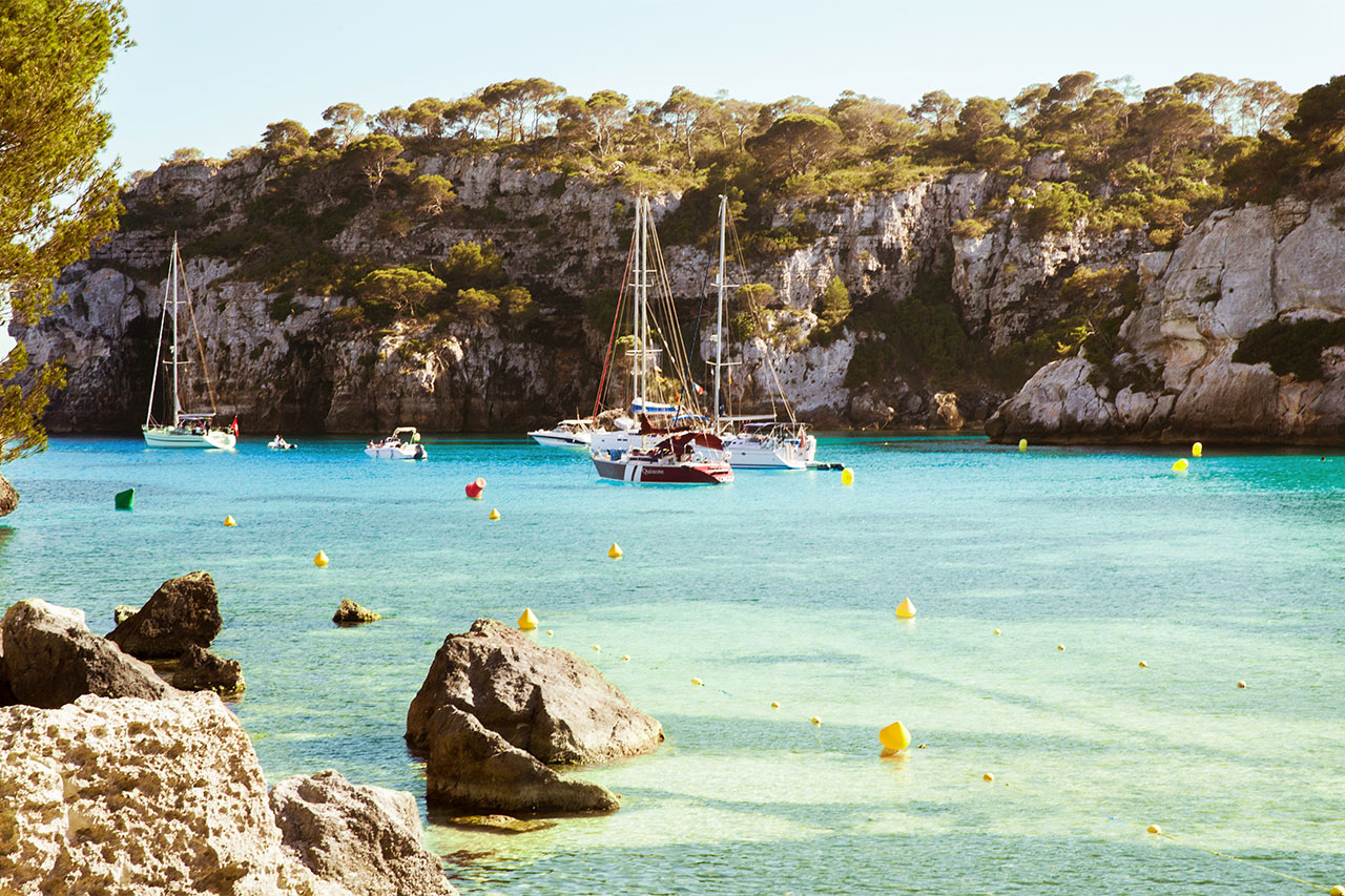 Cala Macarella i nærheten av Cala'n Bosch